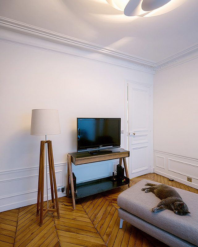 photo du meuble tv installé, vue de côté